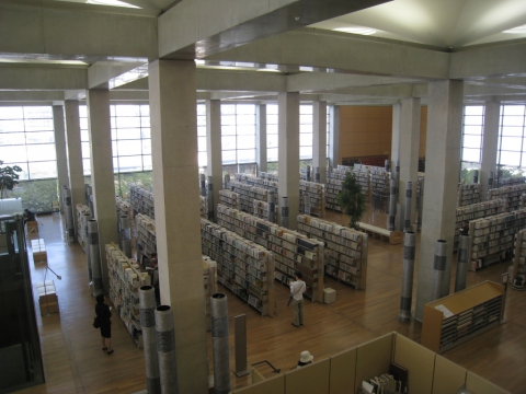 Toyonokuni Libraries for Culture, Arata Isozaki