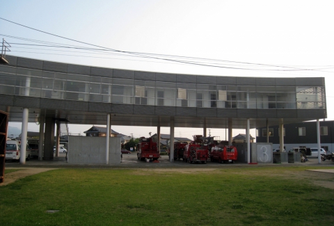 Yatsushiro Fire Station, Toyo Ito