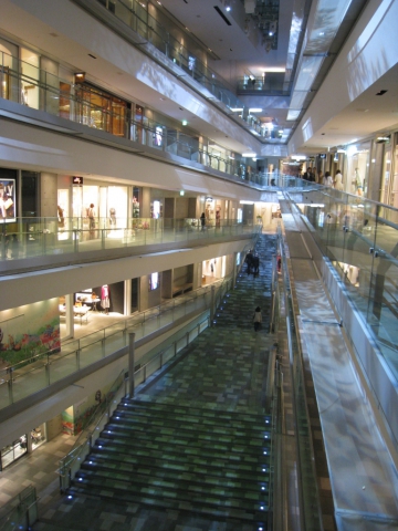 Omotesando Hills, Tadao Ando