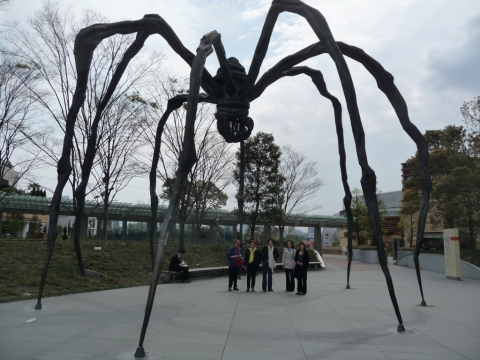 Maman, Louise Bourgeois (Roppongi Hills)