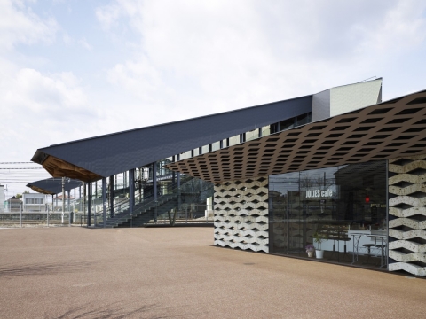 Hoshakuji gareJR,Kengo Kuma