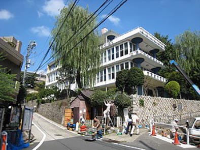 Institut français, Junzo Sakakura + Mikangumi