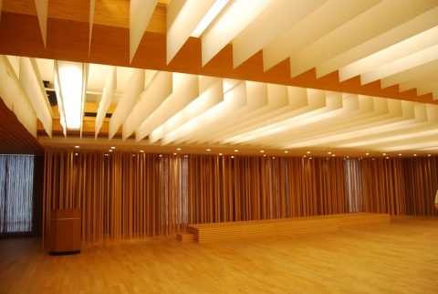 Mokuzai Kaikan, Tomohiko Yamanashi