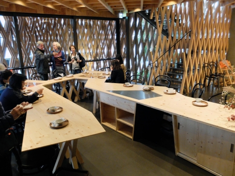 Sunny Hills, Kengo Kuma